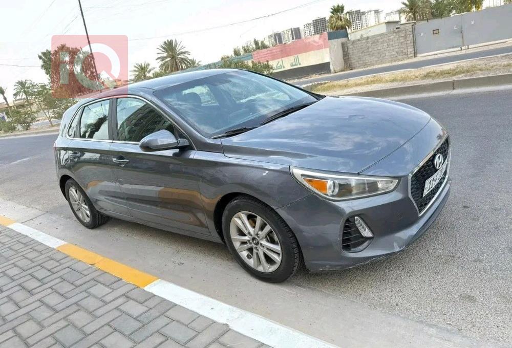 هیۆندای ئەلەنترا